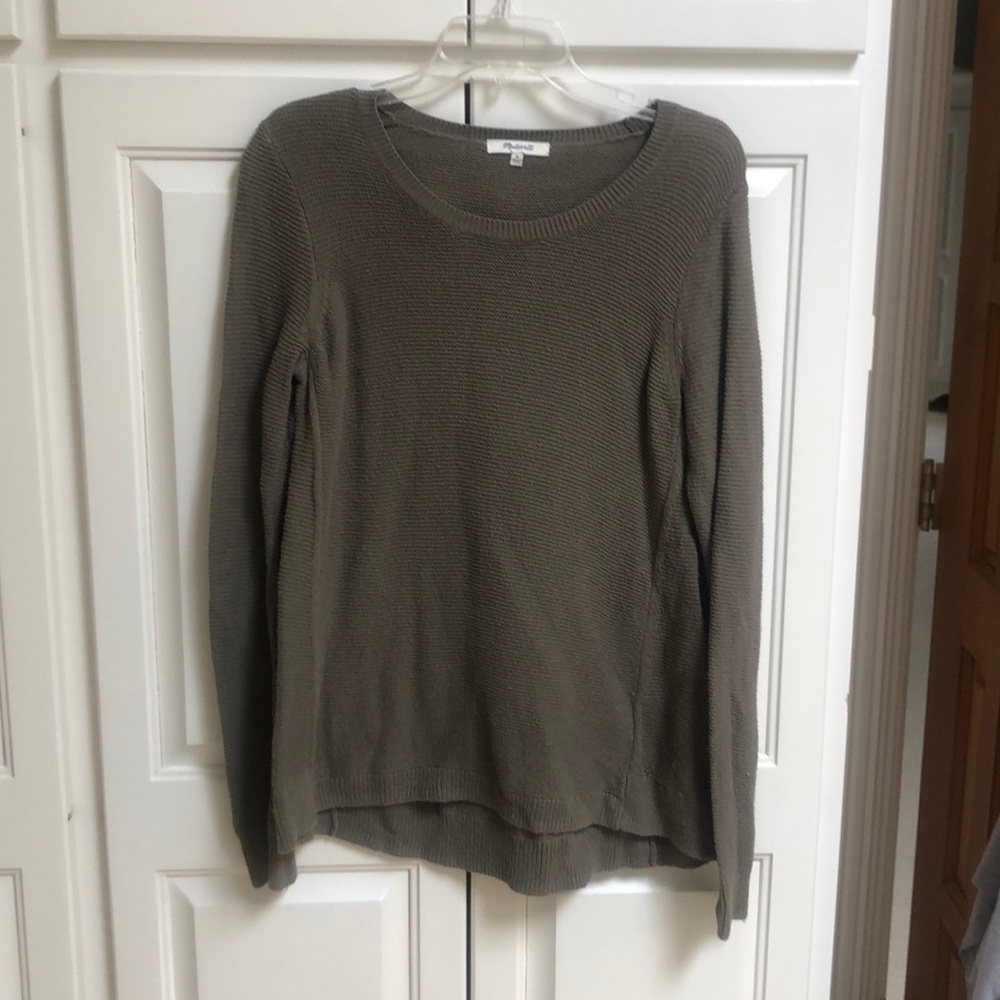 Madewell olive green sweater - size medium